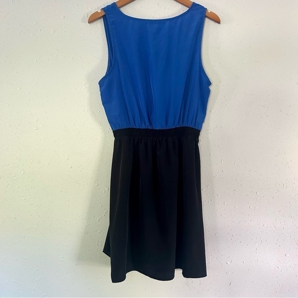 🦋 Shana Royal Blue Black Cinched Waist Party Mini Dress Large - Picture 2 of 7